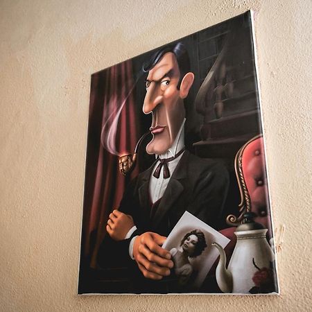 Sherlock Holmes Hostel Baku Exterior foto